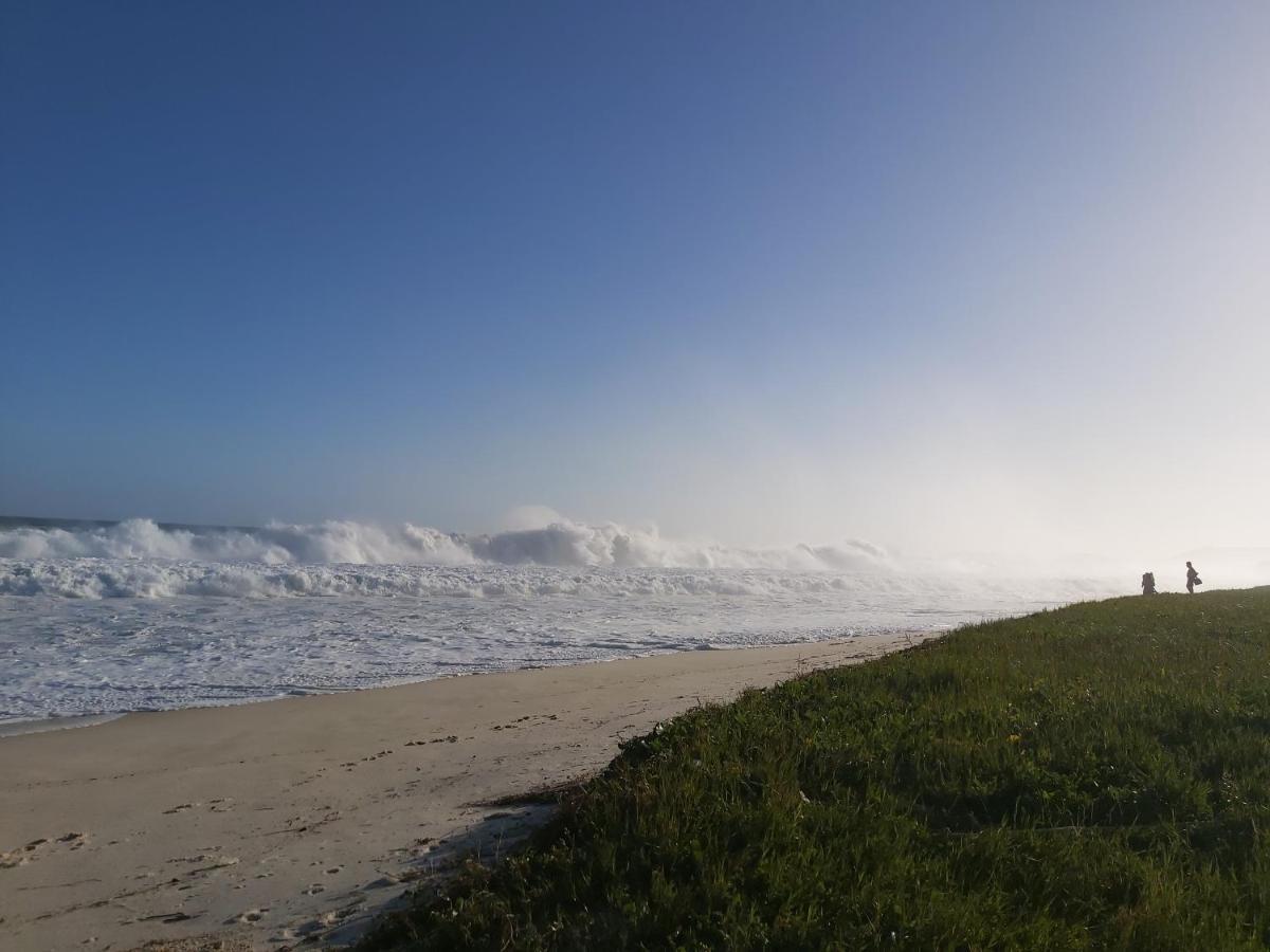 סקווארמה Casa Em Frente A Praia De Jacone מראה חיצוני תמונה