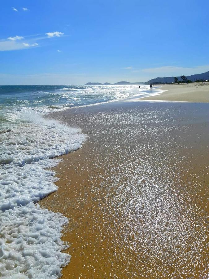 סקווארמה Casa Em Frente A Praia De Jacone מראה חיצוני תמונה